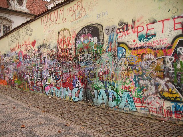 audioguida Muro di Lennon