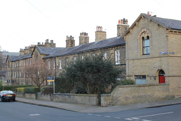 Saltaire: fabbrica, case e progetto sociale