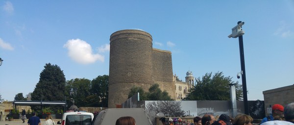 Baku: la citta murata tra palazzo e torre