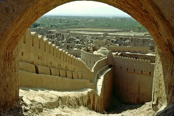 Bam: la cittadella e il paesaggio delle oasi