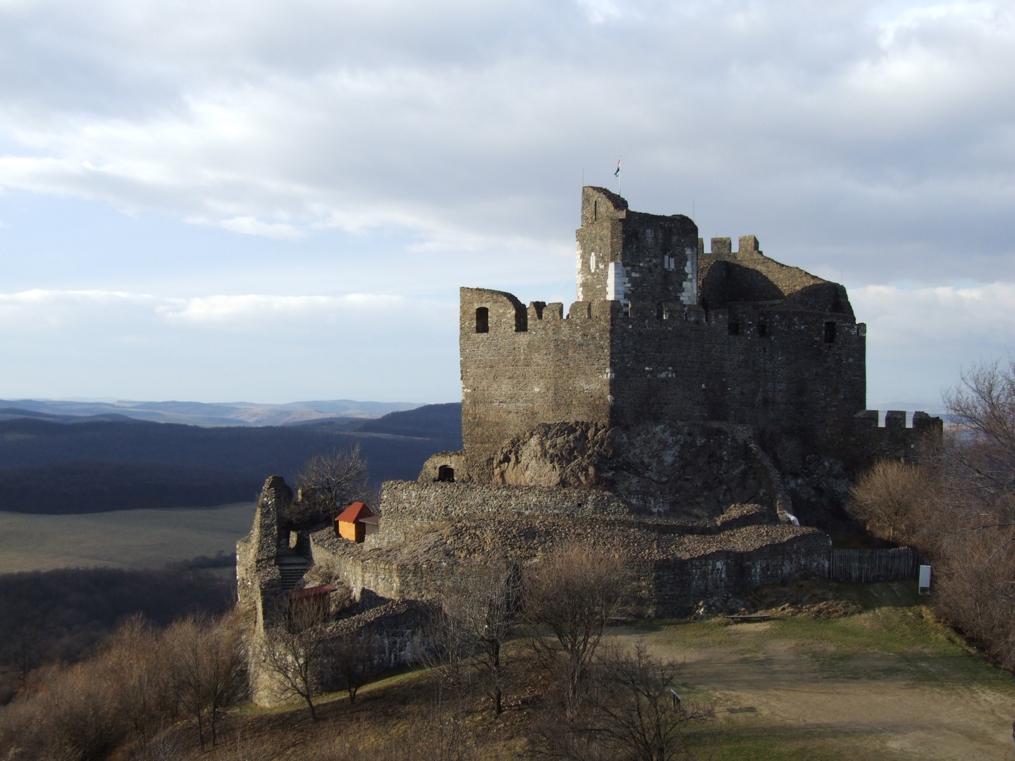 Audioguida Holloko: il villaggio paloc e il castello