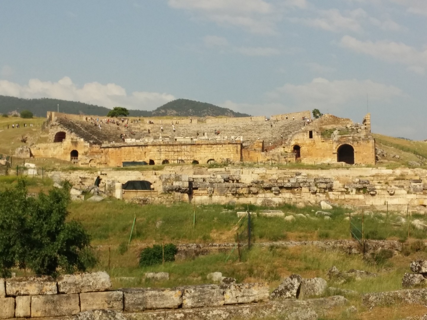 Audioguida Hierapolis e Pamukkale: la citta e le acque