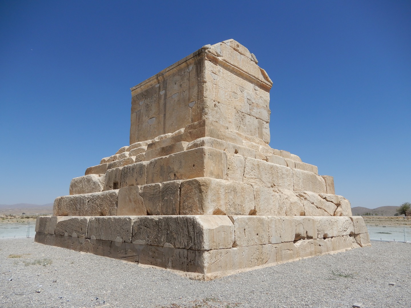 Audioguida Pasargadae: la capitale di Ciro